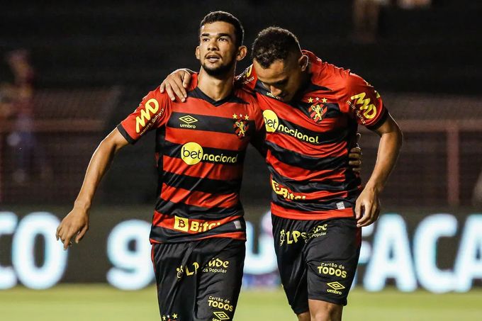 Sport Recife x Santa Cruz: Quem Tem o Melhor Desempenho?