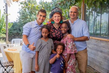 Sariti with her Family 