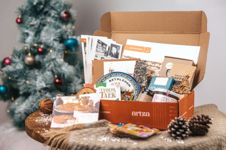Artza Christmas subscription boxes, the