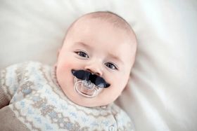 Can Baby Sleep With a Pacifier? Unpacking the 7 pacifier pros & cons