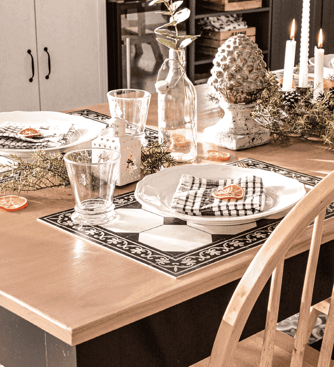 Ways to decorate your Christmas dinner table