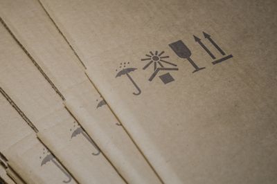 Signs  for shipping on flattened cardboard boxes