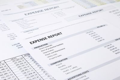 A detailed automated expense report for an e-commerce store