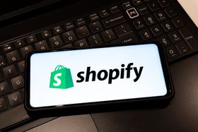 How to Use Shopify Automated Reports to Boost Efficiency 