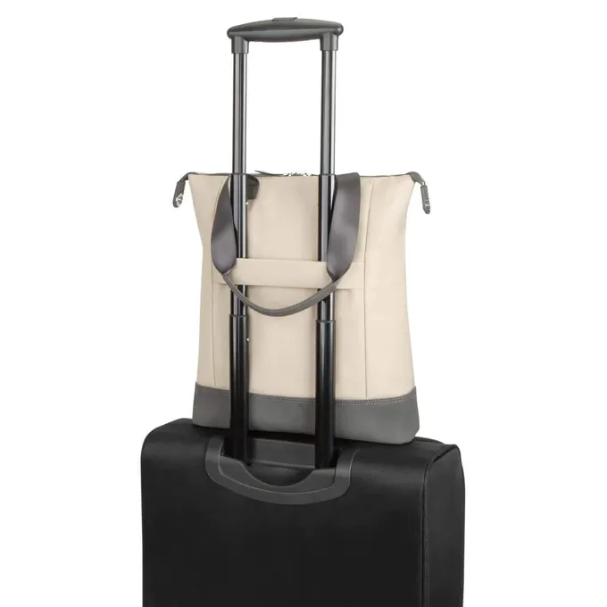 Example of a high-quality product image from Targus