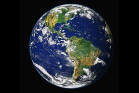 No fragmented merchant services with a global payment service provider