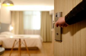 Avoiding hotel chargebacks over seasonal peaks