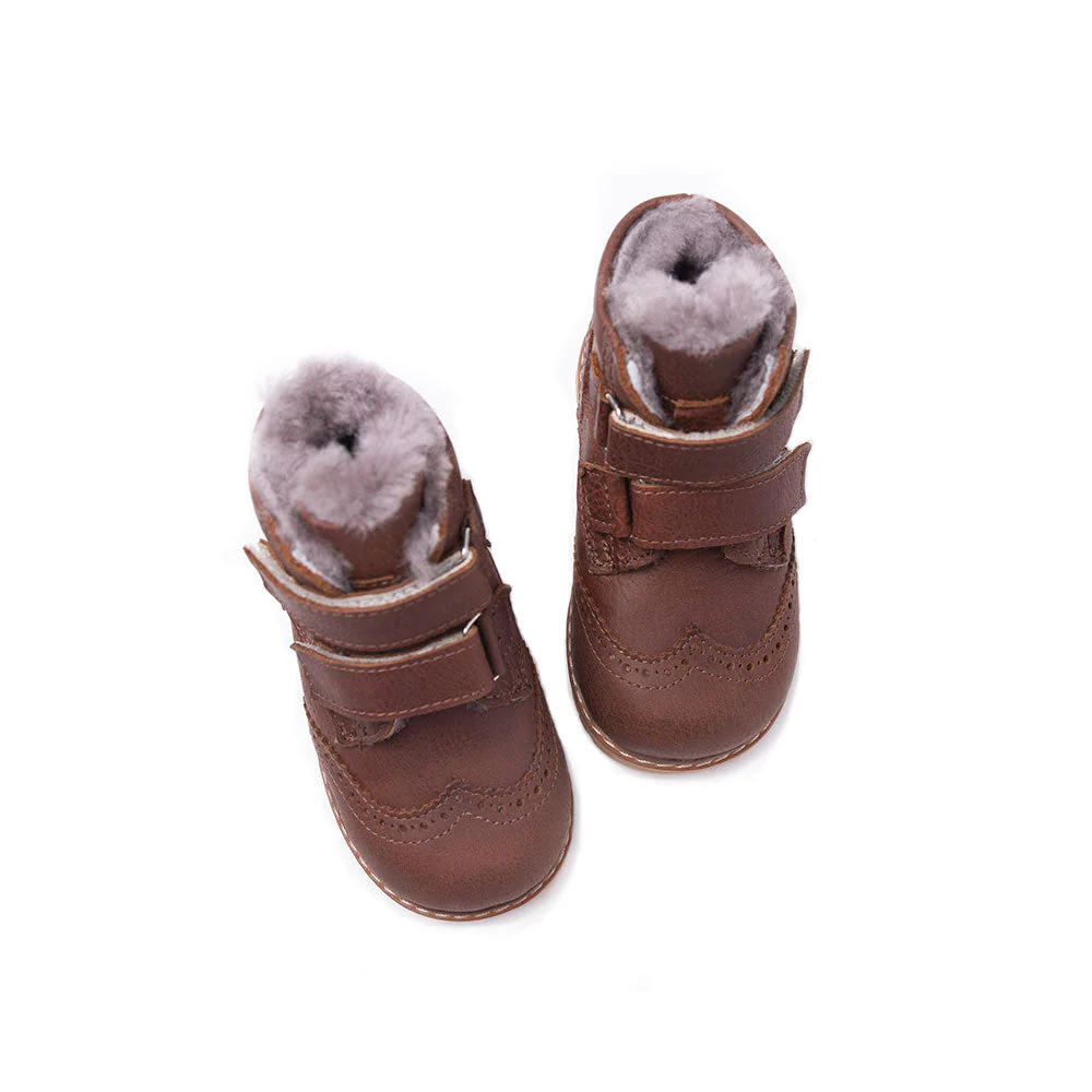 JAN SNUGGLY fur high-top boots - a pair of baby shoes with a fur lined inside
