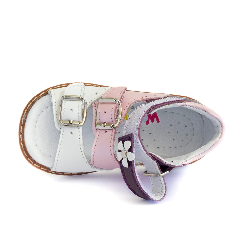 White and pink kids' sandal with a flower on the strap