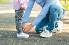 6 Stylish White Children Shoes to Complete Any Outfit