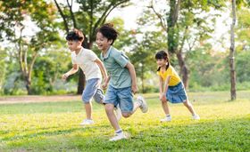 7 Things to Think About When Buying Orthopaedic Shoes for Kids