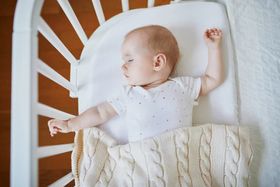 Wi-Fi vs. Non-Wi-Fi Baby Monitor: Which Should You Choose?