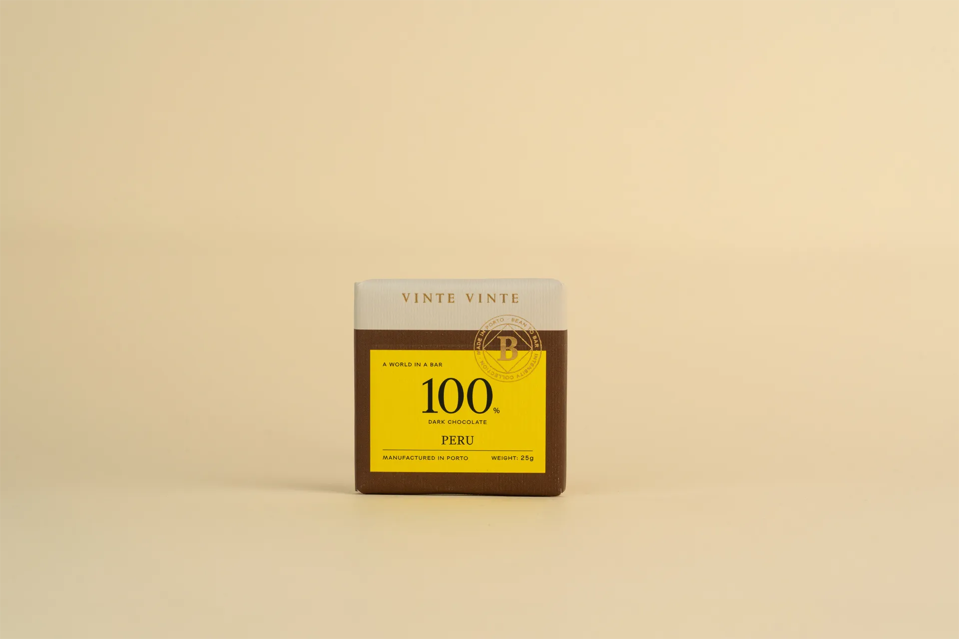 A slab of Vinte Vinte 100% Dark Peruvian Chocolate.