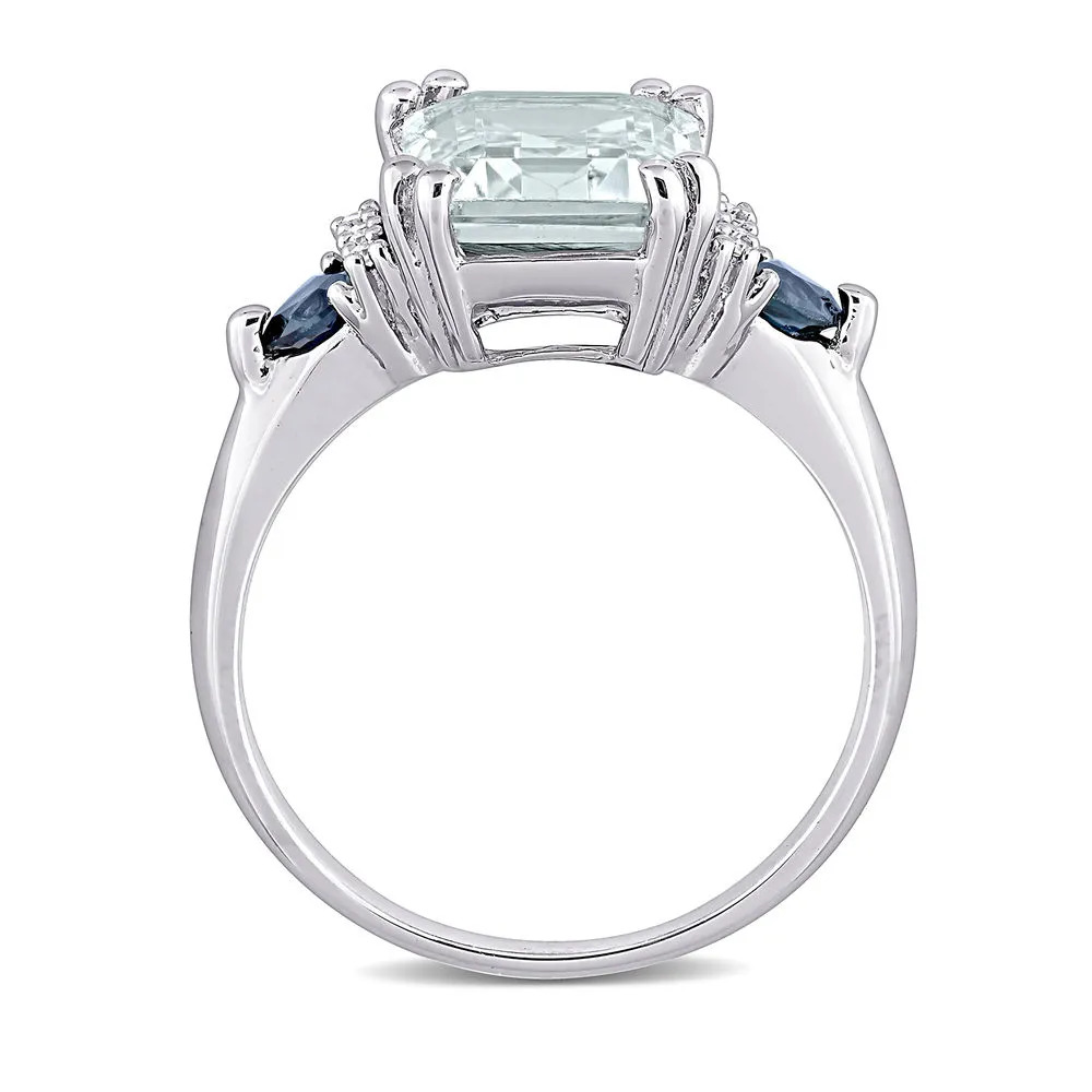 Stock Image of a Sterling silver ring with aquamarine diamonds 