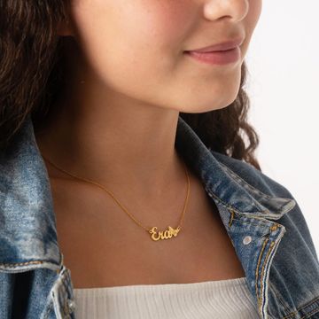 Teen's Butterfly Name Necklace in 18K Gold Plating