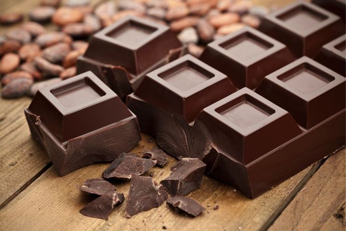 dark chocolate 