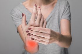 9 Early Signs of Rheumatoid Arthritis You Could Be Missing