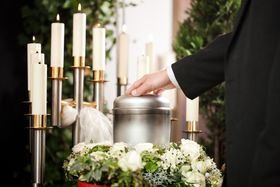 Aspects to Consider When Buying Cremation Urns for Ashes